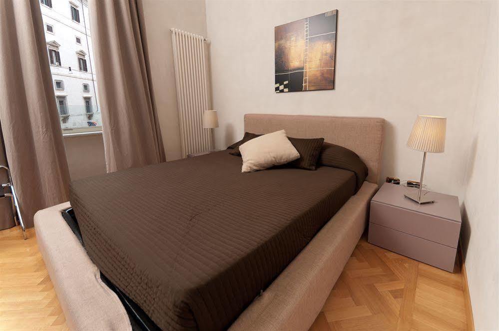 Dimora Storica Palazzo Marescalchi Belli Apartamento Roma Exterior foto