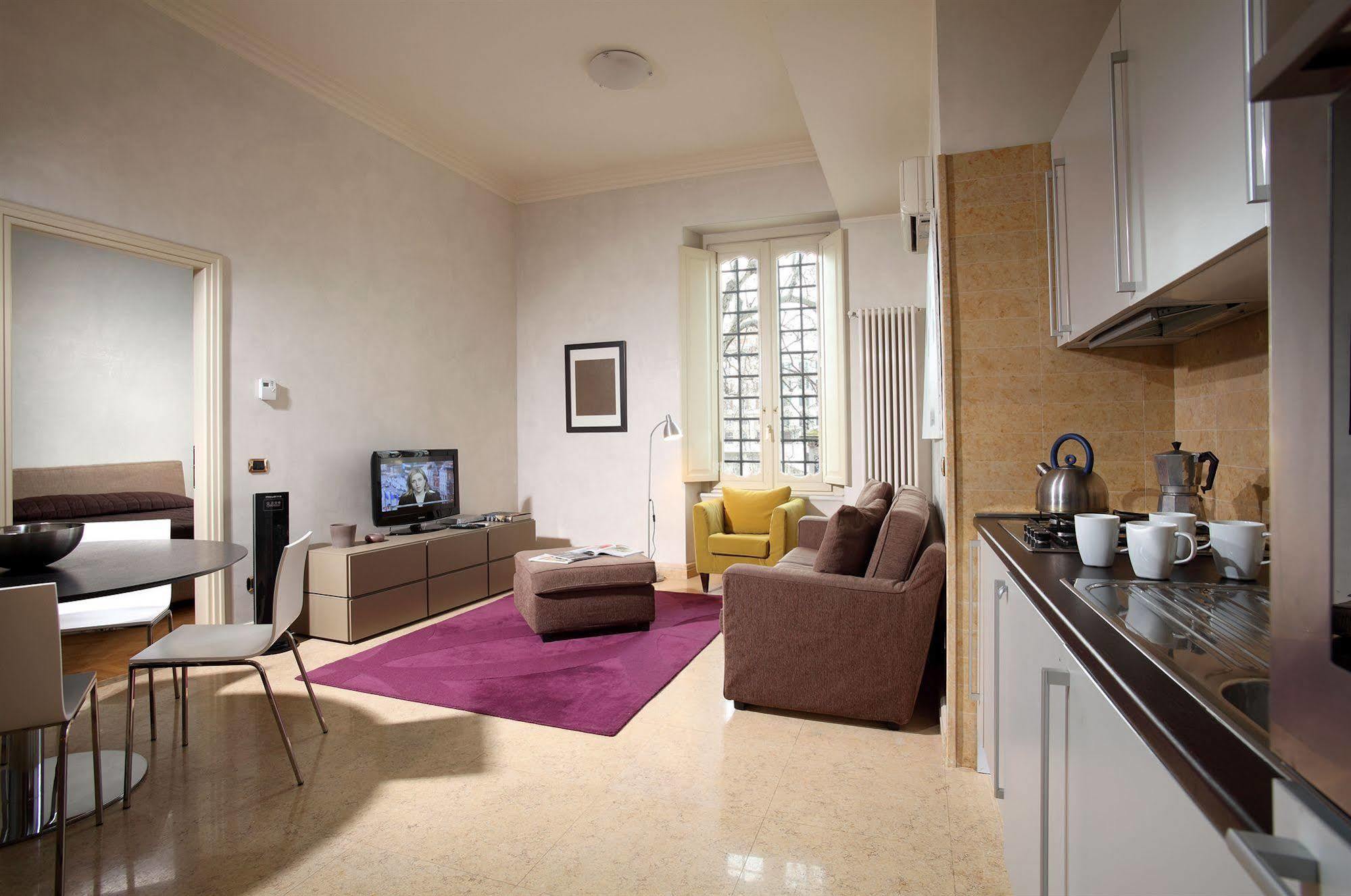 Dimora Storica Palazzo Marescalchi Belli Apartamento Roma Exterior foto