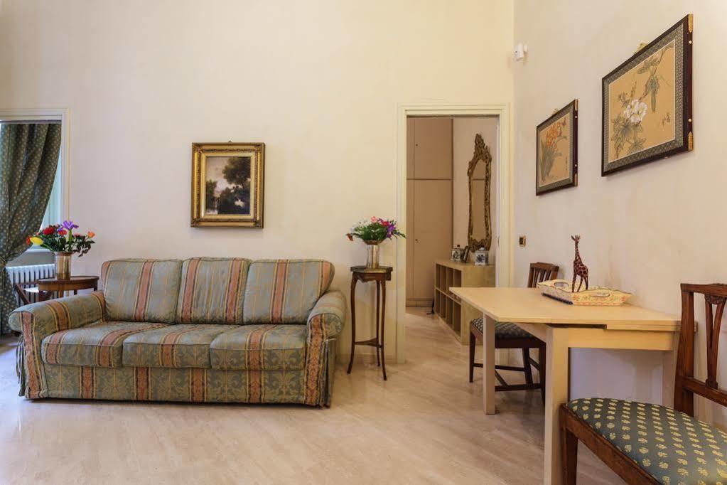Dimora Storica Palazzo Marescalchi Belli Apartamento Roma Exterior foto